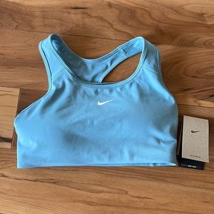 NWT Nike sports bra